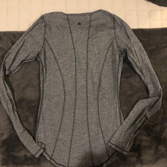 Lululemon long sleeve - Picture 2 of 2